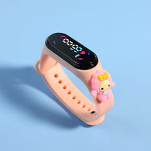 Charger l'image dans la galerie, Montre waterproof avec heros en relief pour enfants