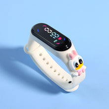 Charger l'image dans la galerie, Montre waterproof avec heros en relief pour enfants
