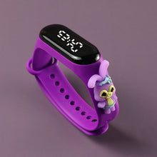 Charger l'image dans la galerie, Montre waterproof avec heros en relief pour enfants
