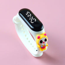 Charger l'image dans la galerie, Montre waterproof avec heros en relief pour enfants