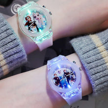 Charger l&#39;image dans la galerie, Montre Reine des neiges
