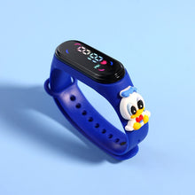 Charger l&#39;image dans la galerie, Montre waterproof avec heros en relief pour enfants
