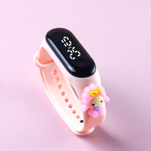 Montre waterproof avec heros en relief pour enfants