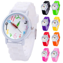 Charger l&#39;image dans la galerie, Montre colorée pour Enfant (fille ou garçon)
