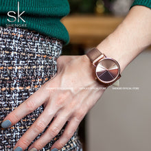 Charger l&#39;image dans la galerie, Montre Sk Beauté aux 2 couleurs
