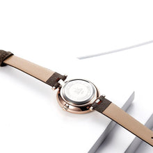 Charger l&#39;image dans la galerie, Montre Sk Fleurs du Lotus
